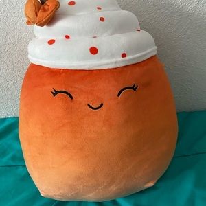 Pumpkin Spice Squishmallow